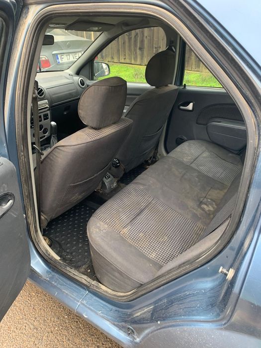 Dacia Logan 1.6 benzina gpl