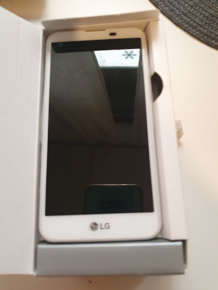 Телефон LG X Screen, от 439 лв,крайно!