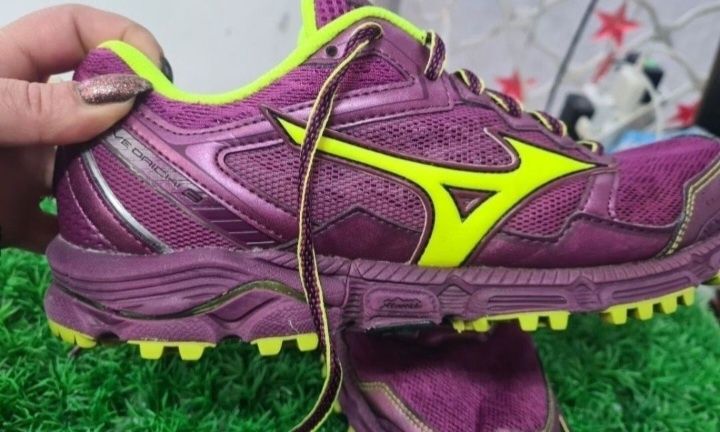 Mizuno Wave Daichi 3 дамски номер 40.5