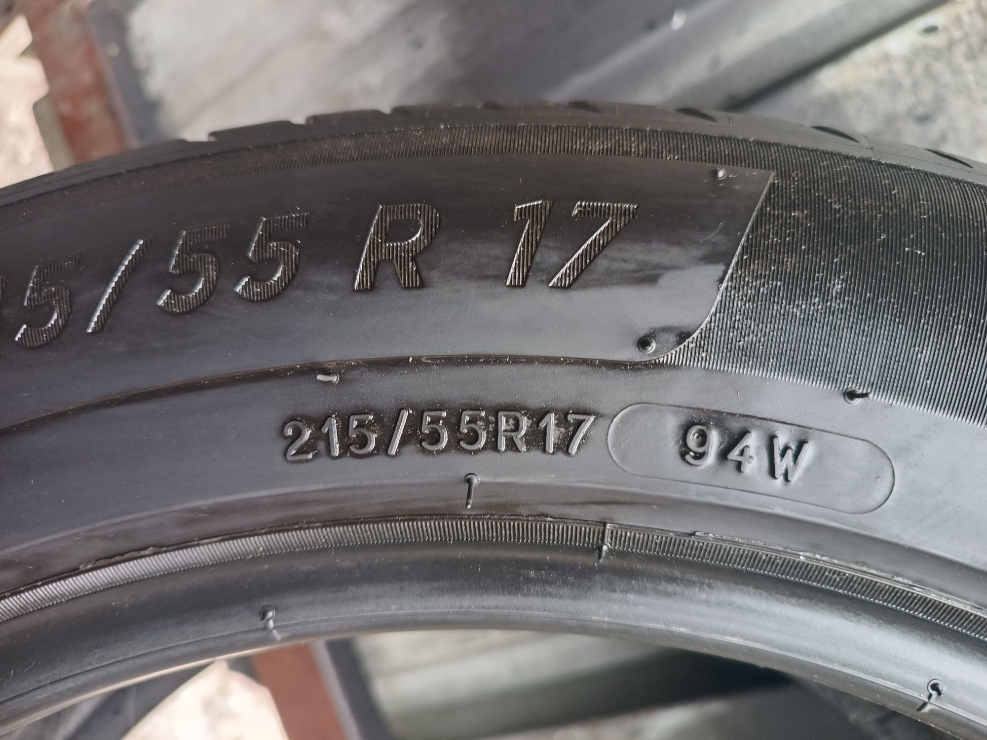 215/55/17 Michelin Дот 2821