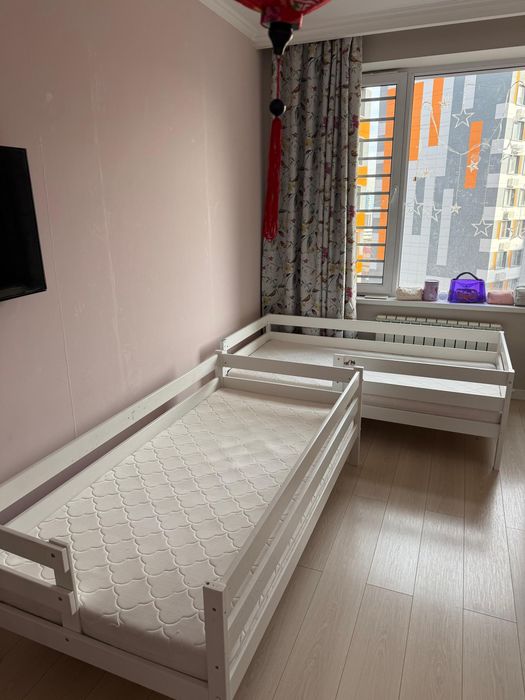 Продам детские кроватки