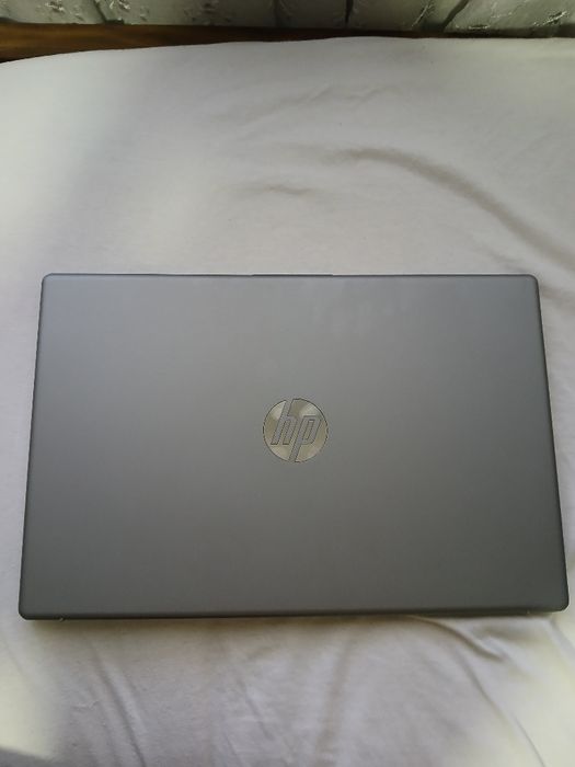 Laptop HP sigilat