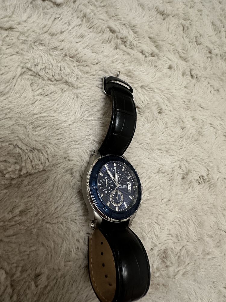 Мъжки часовници GUESS