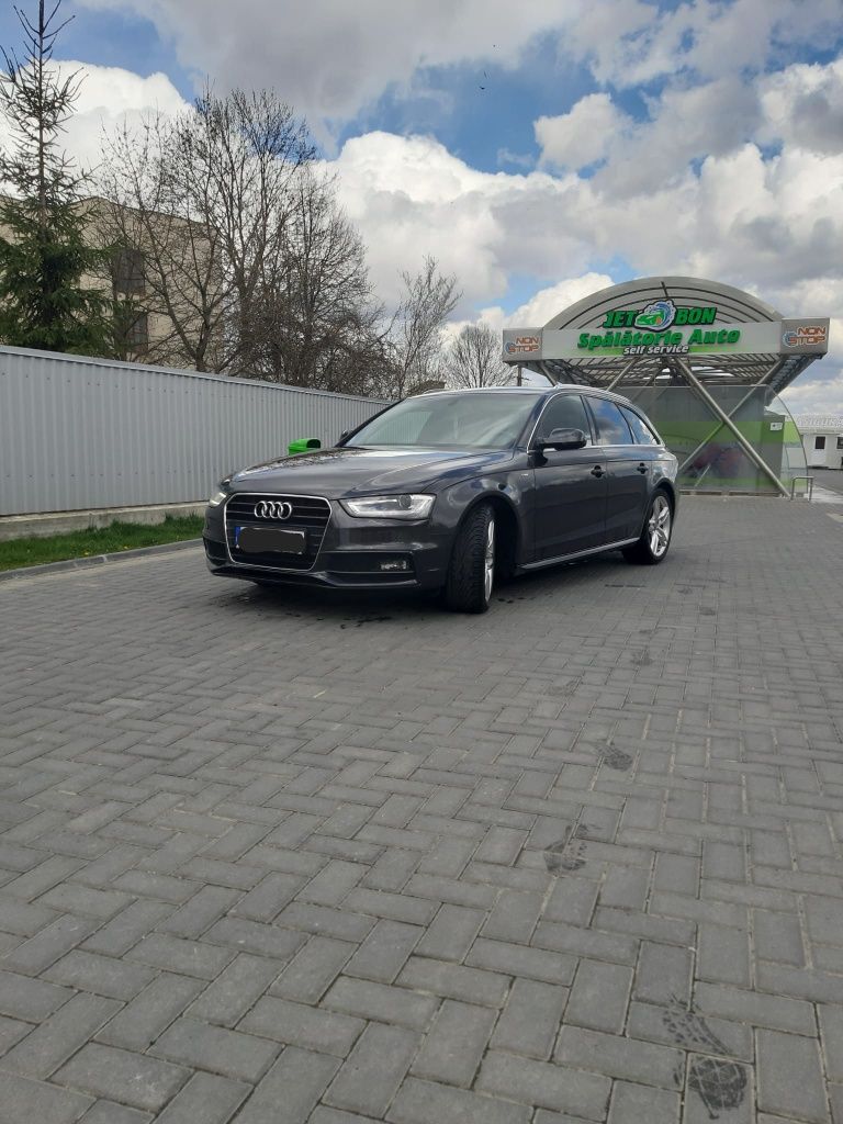 Audi A4 S-line 2015