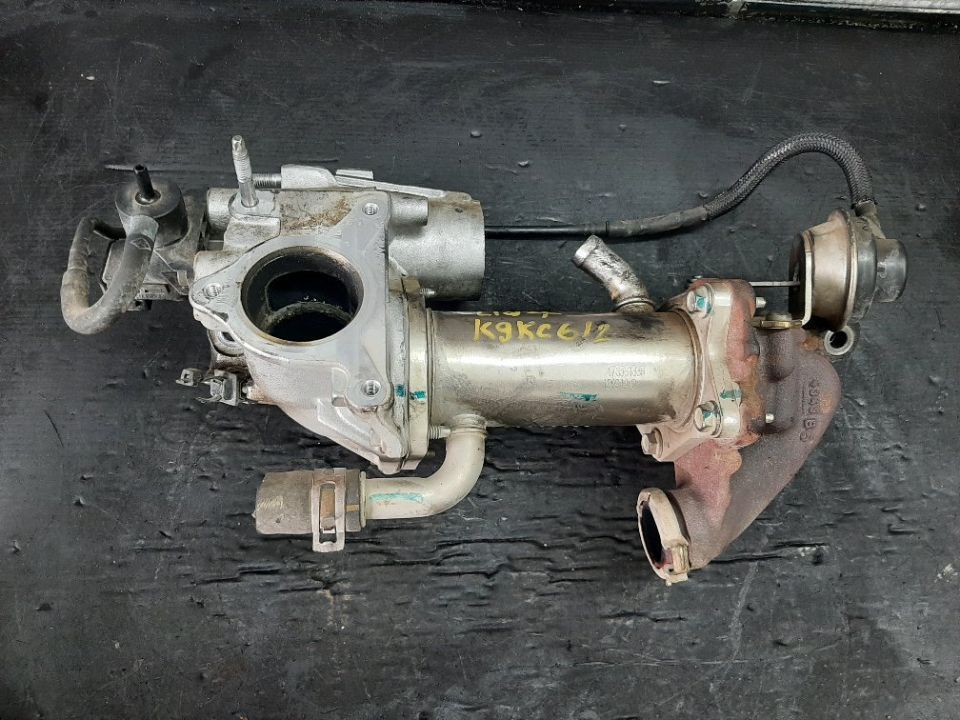 racitor gaze  renault clio 4 megane 3 scenic 3 logan kangoo 1.5 dci  k9kc612 147356133r