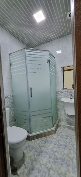 Ойна. Хизматлари