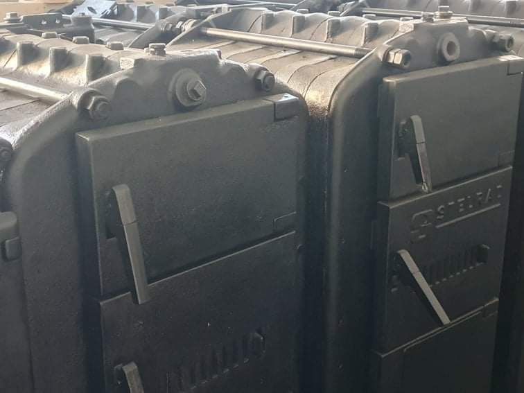 Centrale pe lemne din fonta