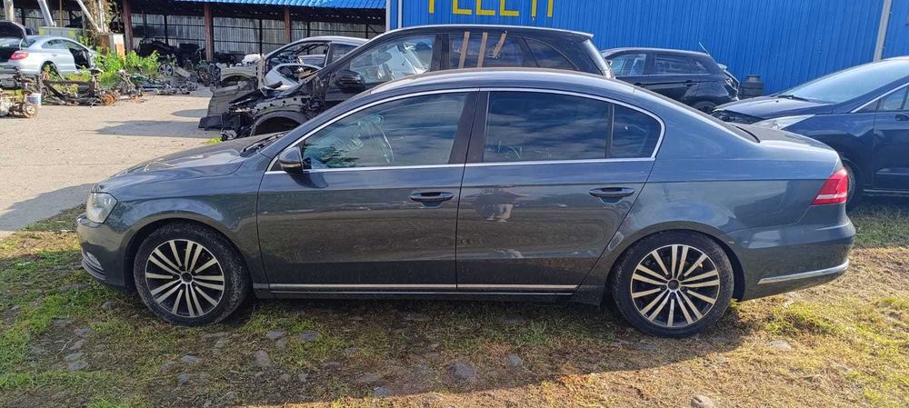 Dezmembrez VW Passat B7 2.0 Tdi 2013