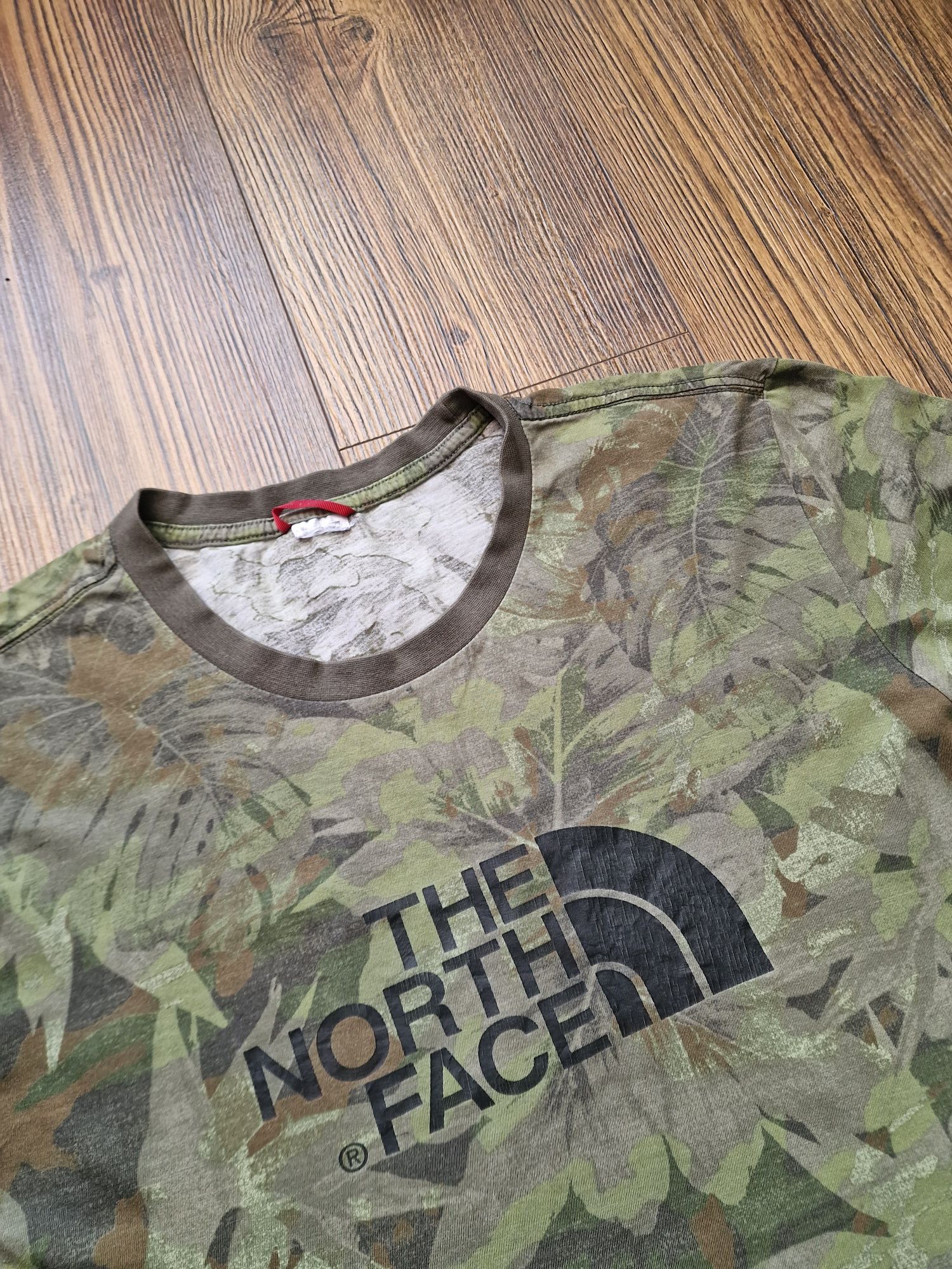 Страхотна мъжка  тениска THE NF размер XL / 2XL