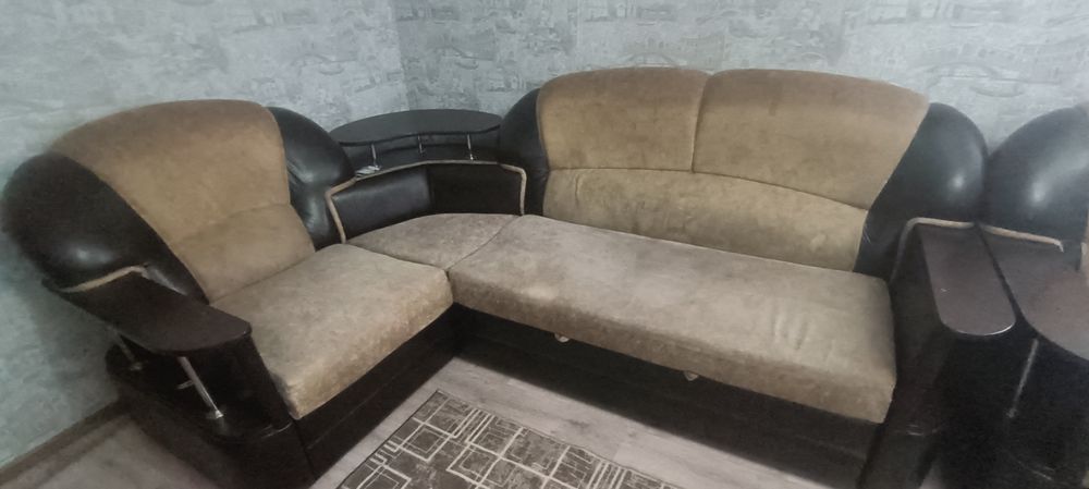 Продам раскладной диван и кресло