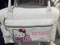 geanta mare hello kitty