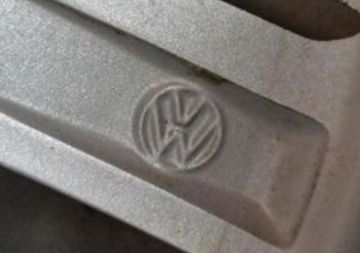 Оригинални джанти с гуми зимни 19 цола Vw Tiguan дот 2021г
