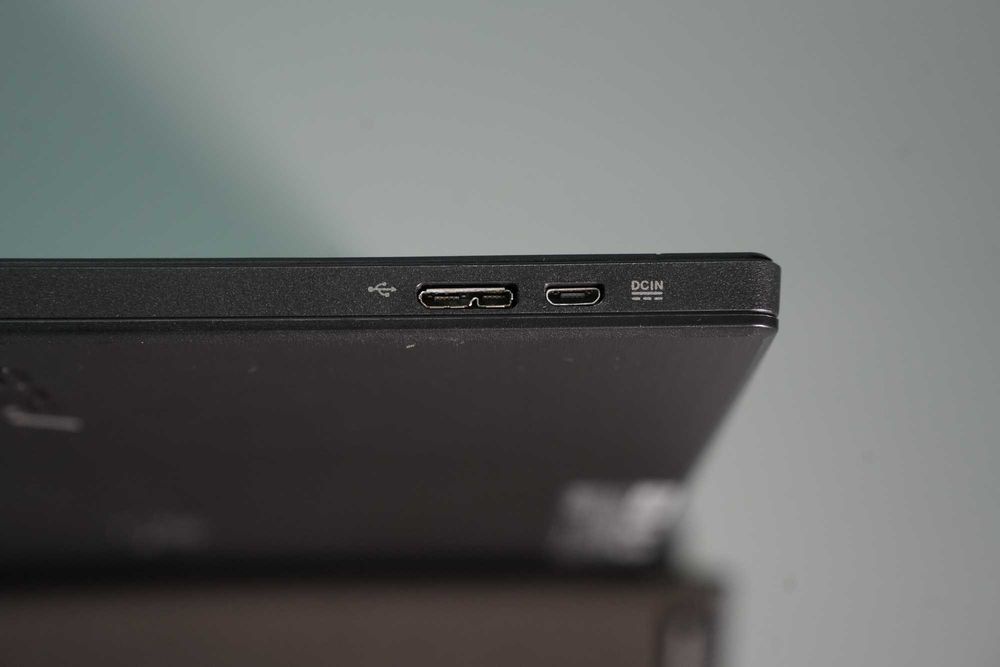 Asus Zenscreen MB 165b