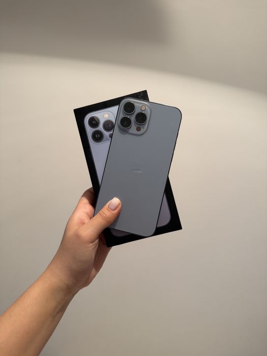 iPhone 13 Pro Max, 128GB, голубой - идеальное состояние!