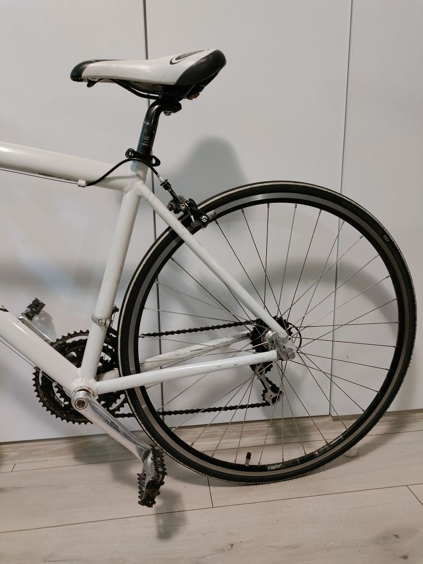 Bicicleta de sosea/Cursiea alba SH 27 viteze
