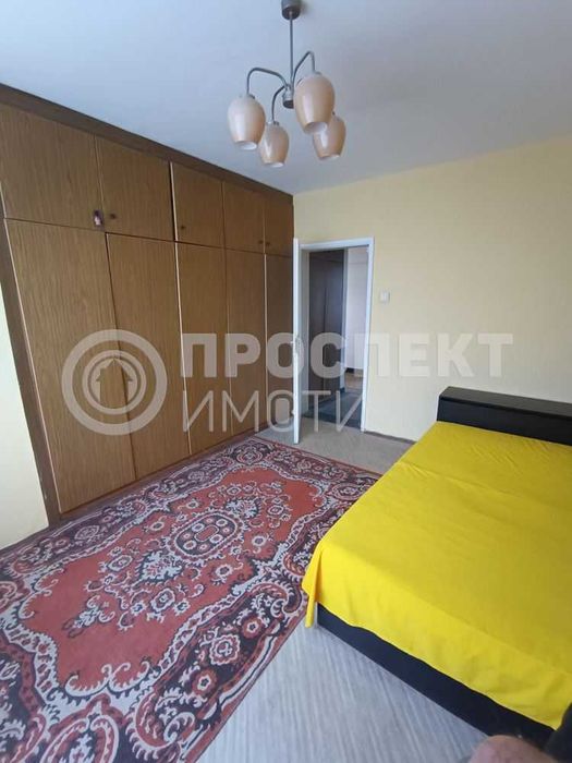 Продава се Двустаен апартамент в Пловдив, Център - 68 кв.м за 2187 €/кв.м - Снимка #2