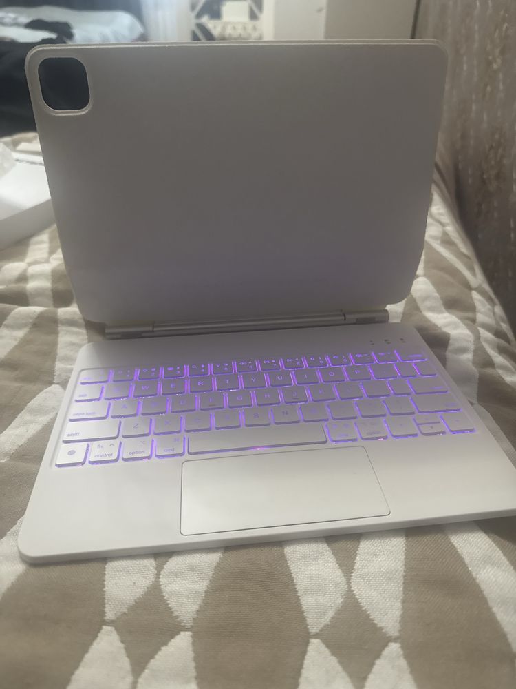 iPad Magic Keyboard for iPad Pro 2024 11'
