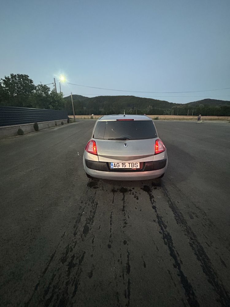 Vand Renault Megane 2 2004 1.6 16 v + GPL