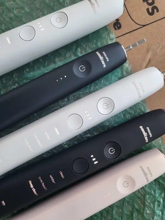 Philips Sonicare DiamondClean Smart 9000/Prestige 9900