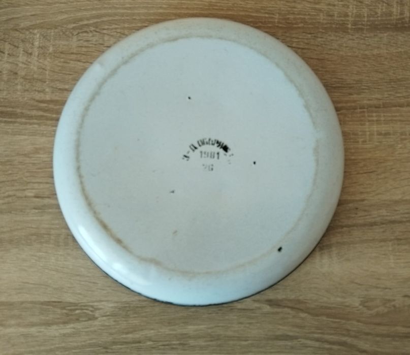 Тава  емайлирана