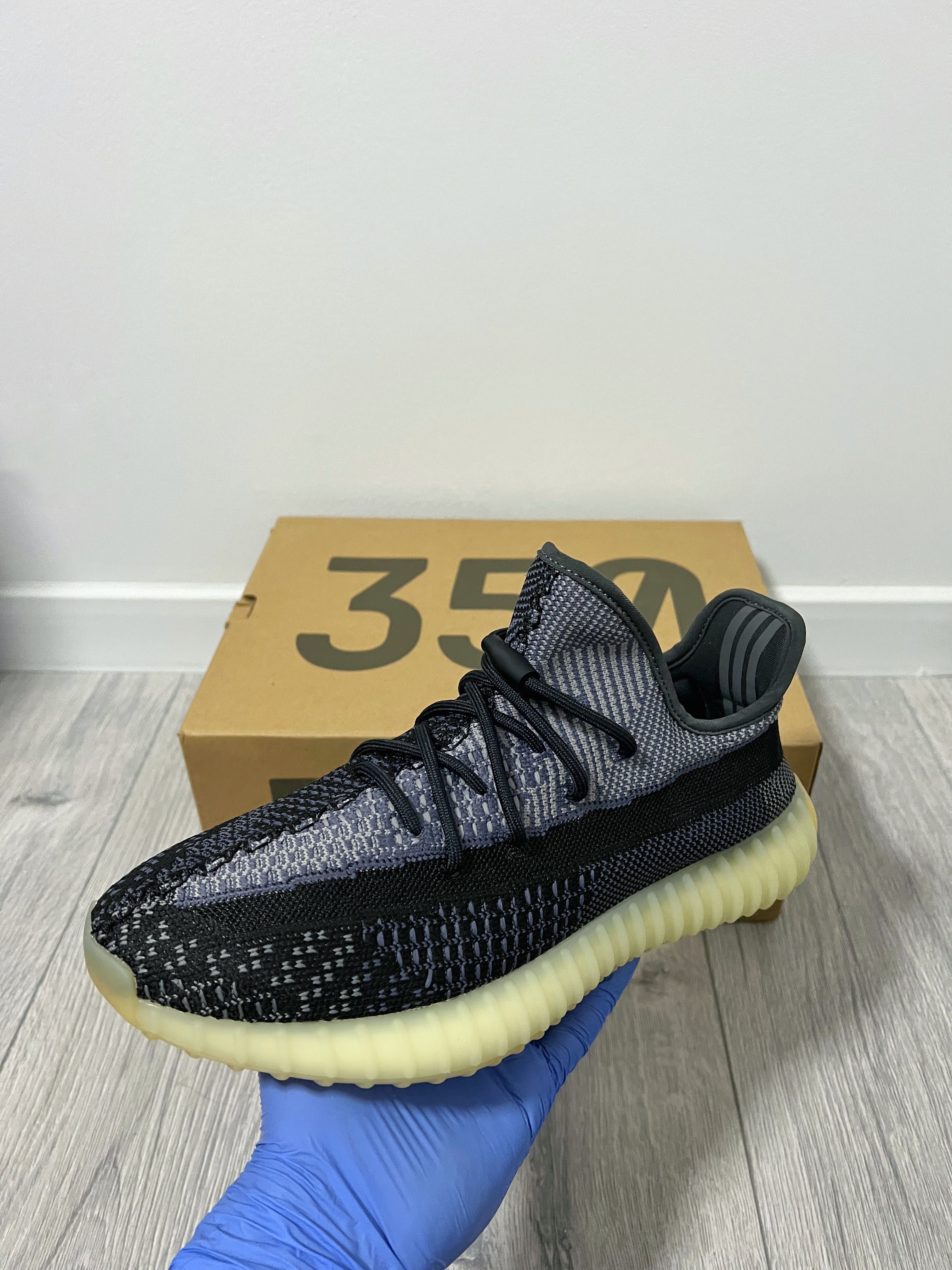 Yeezy Boost 350 V2 Carbon