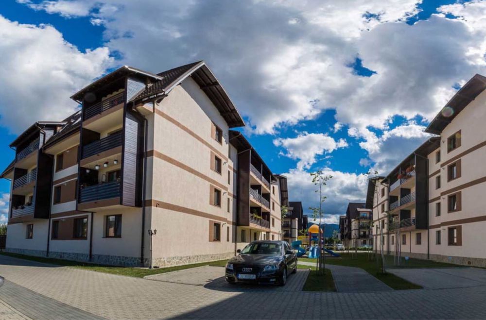 Parcare de inchiriat la Urban Invest Splendor Tractoru
