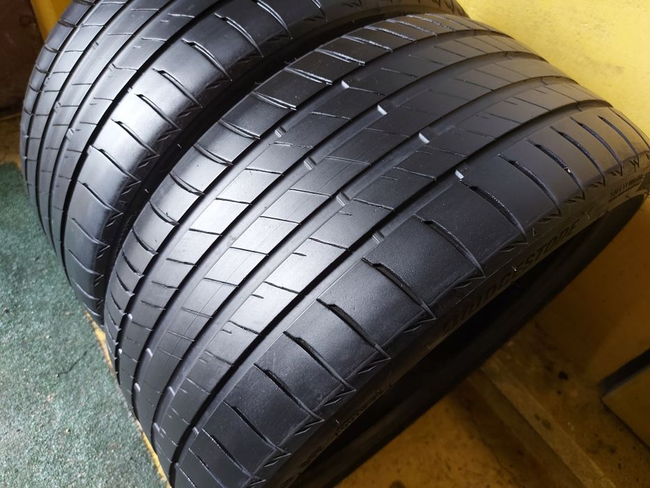 255 35 19 Bridgestone DOT 2020 (2021) vara