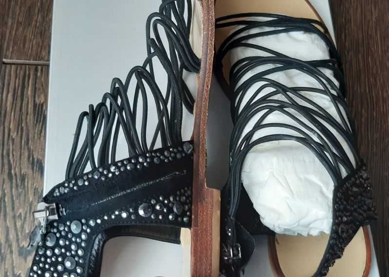 sandale lola cruz cu bretele si strasuri aplicate lateral, negru