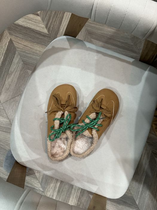 Продам новые угги