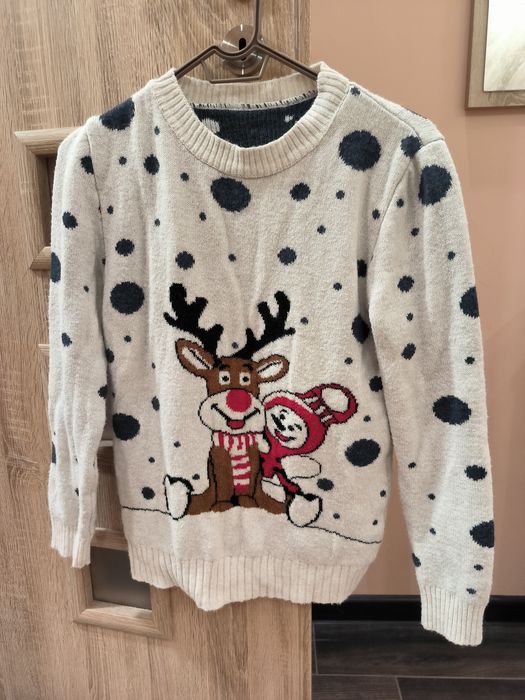 Коледен Пуловер с еленче