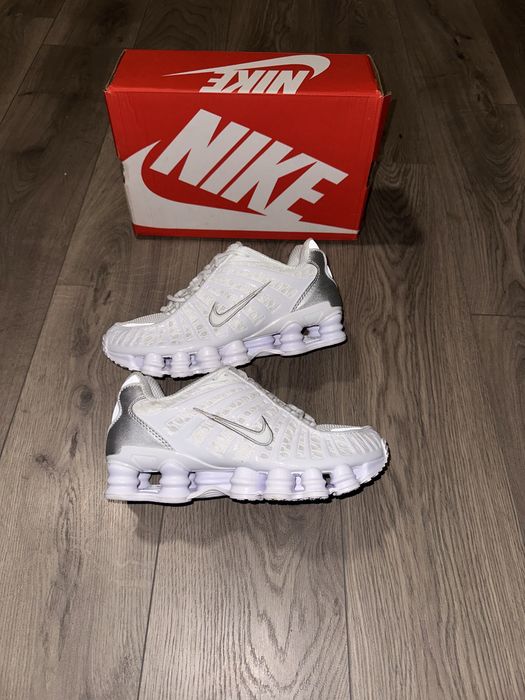 Nike Shox