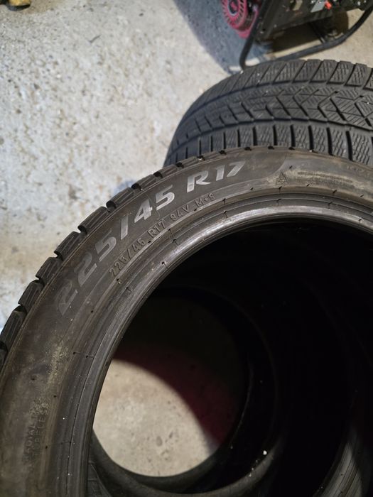 Anvelope iarna pirelli 225/45/r17