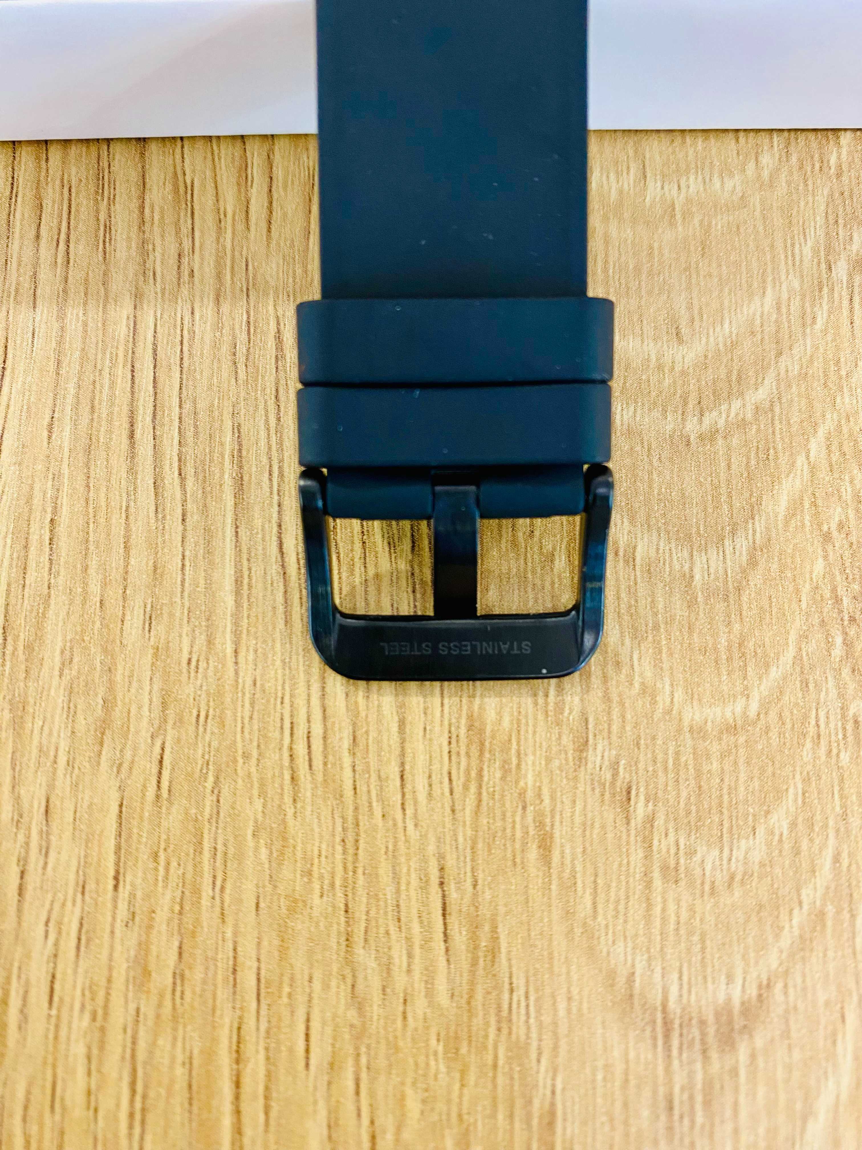 НОВ !!! Samsung Galaxy Watch4 Classic 46 mm, Silicone Strap, Black