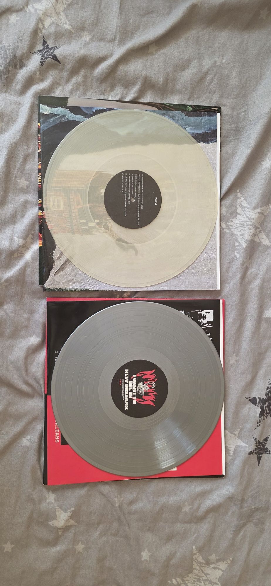 Продавам музикални плочи на Suicideboys