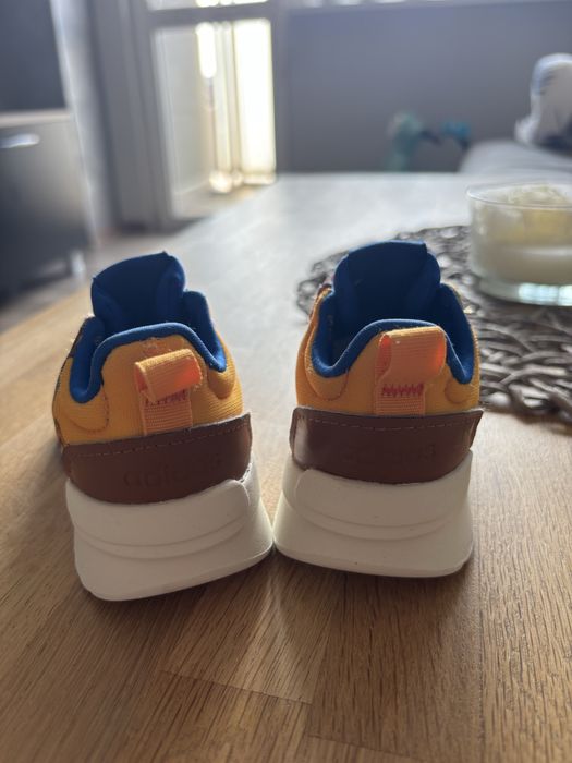 Детски обувки Adidas