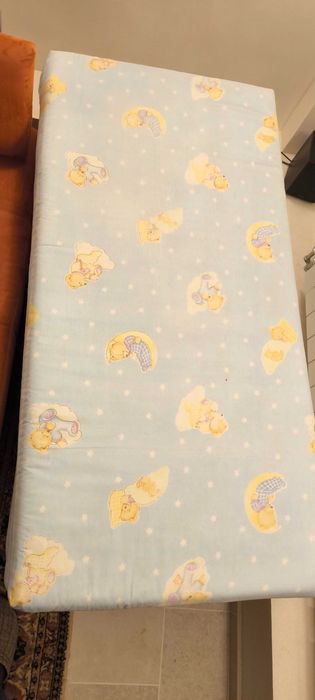 Подарявам използвани детски дюшечета 125x65