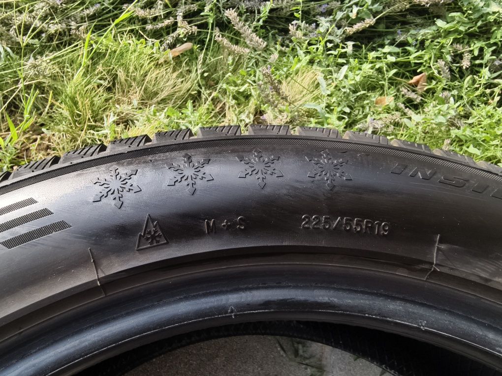 Комплект зимни гуми AUSTONE 225 / 55 R19