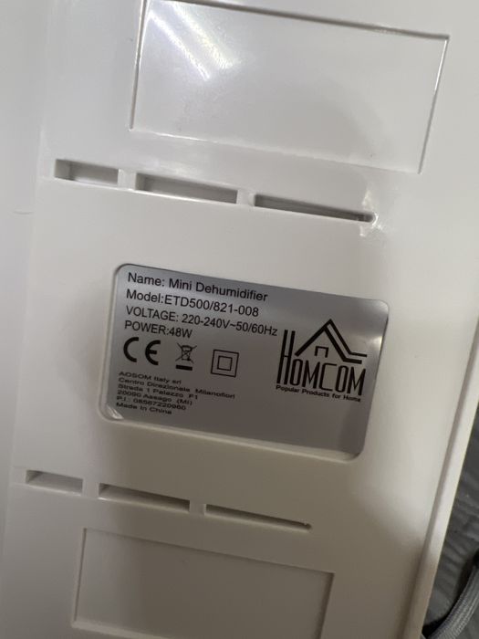 Dezumidificator electric portabil Homcom cu rezervor de 1300 ml