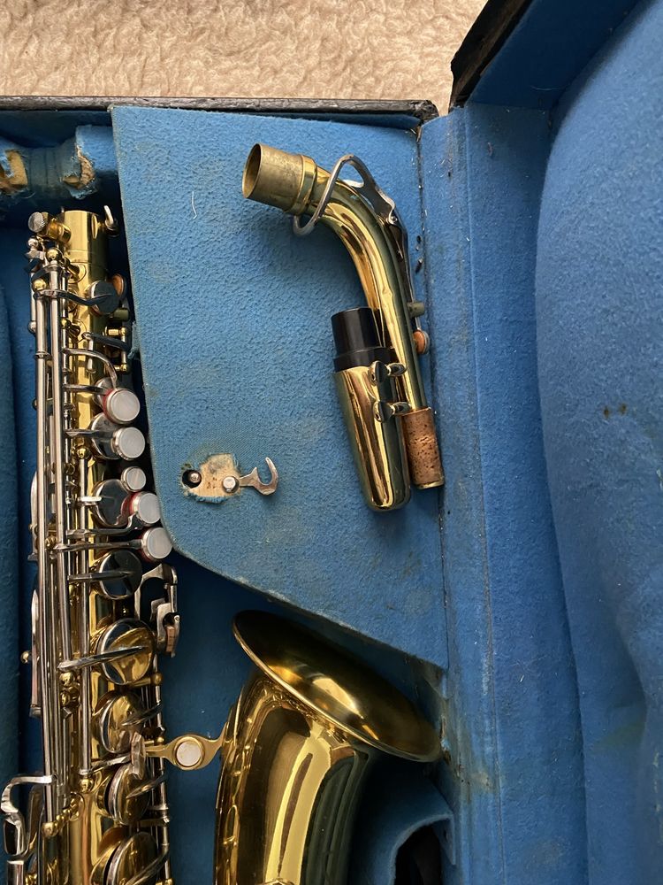 Saxofon  italian grasi