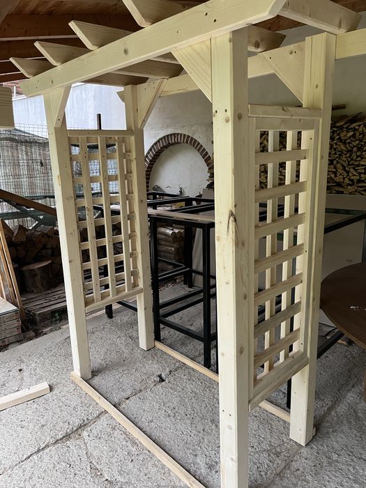 Scaun balansoar si masuta !