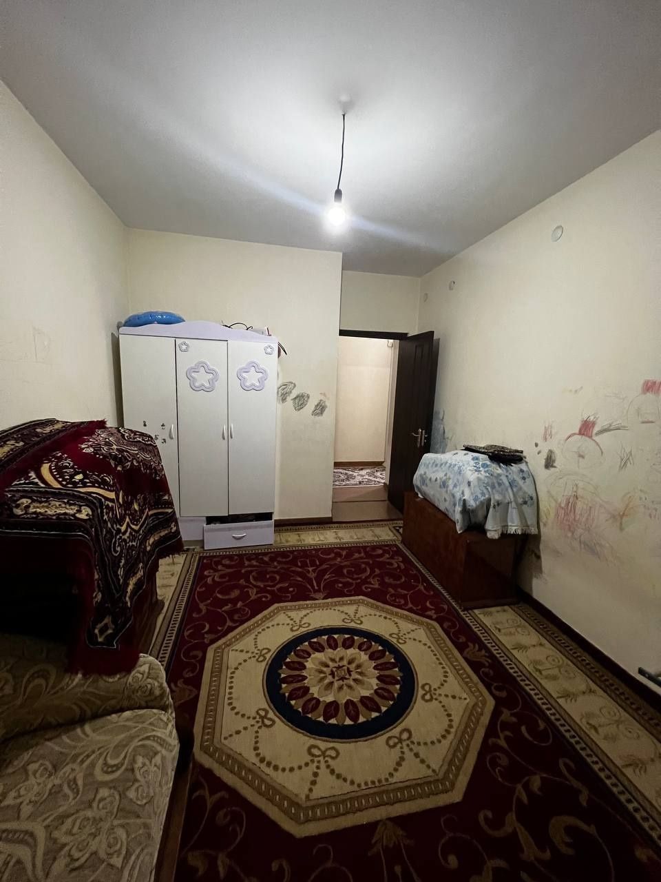 Сергели Чоштепада 3хонали Арзон нархда квартира сотилади 62500$