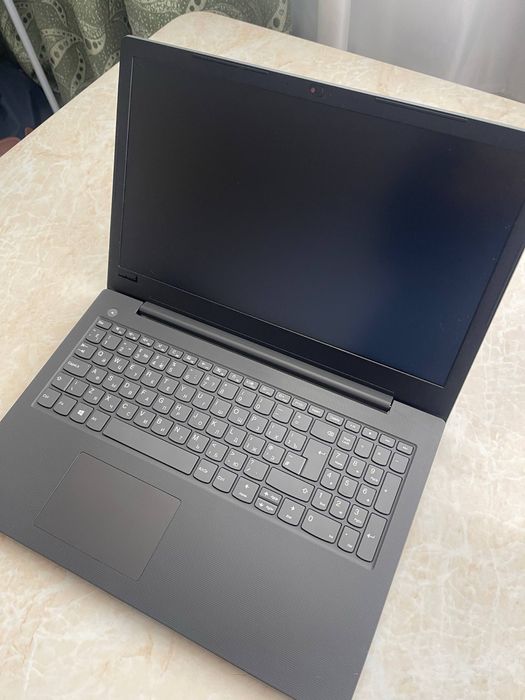 Ноутбук LENOVO в хорошем состоянии