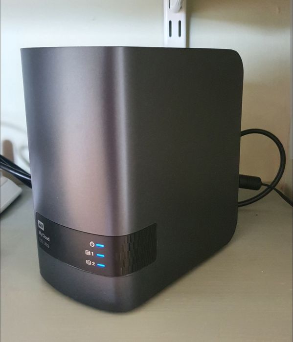 WD My Cloud ex2 Ultra (NAS Drive) домашен облак