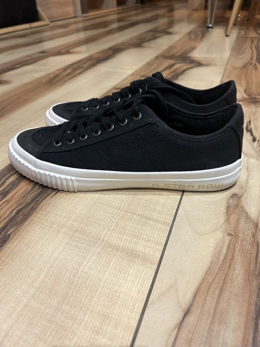 Продавам маратонки G-star