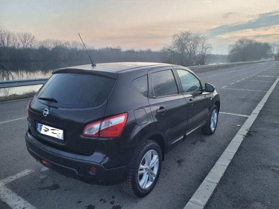Vând Nissan Qashqai 4wd Automat Carplay Android Auto GPL 4x4