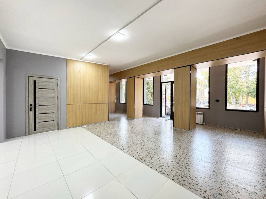 Лабзак | Шайхантахур - Сдается в аренду помещение вдоль дороги 237м2