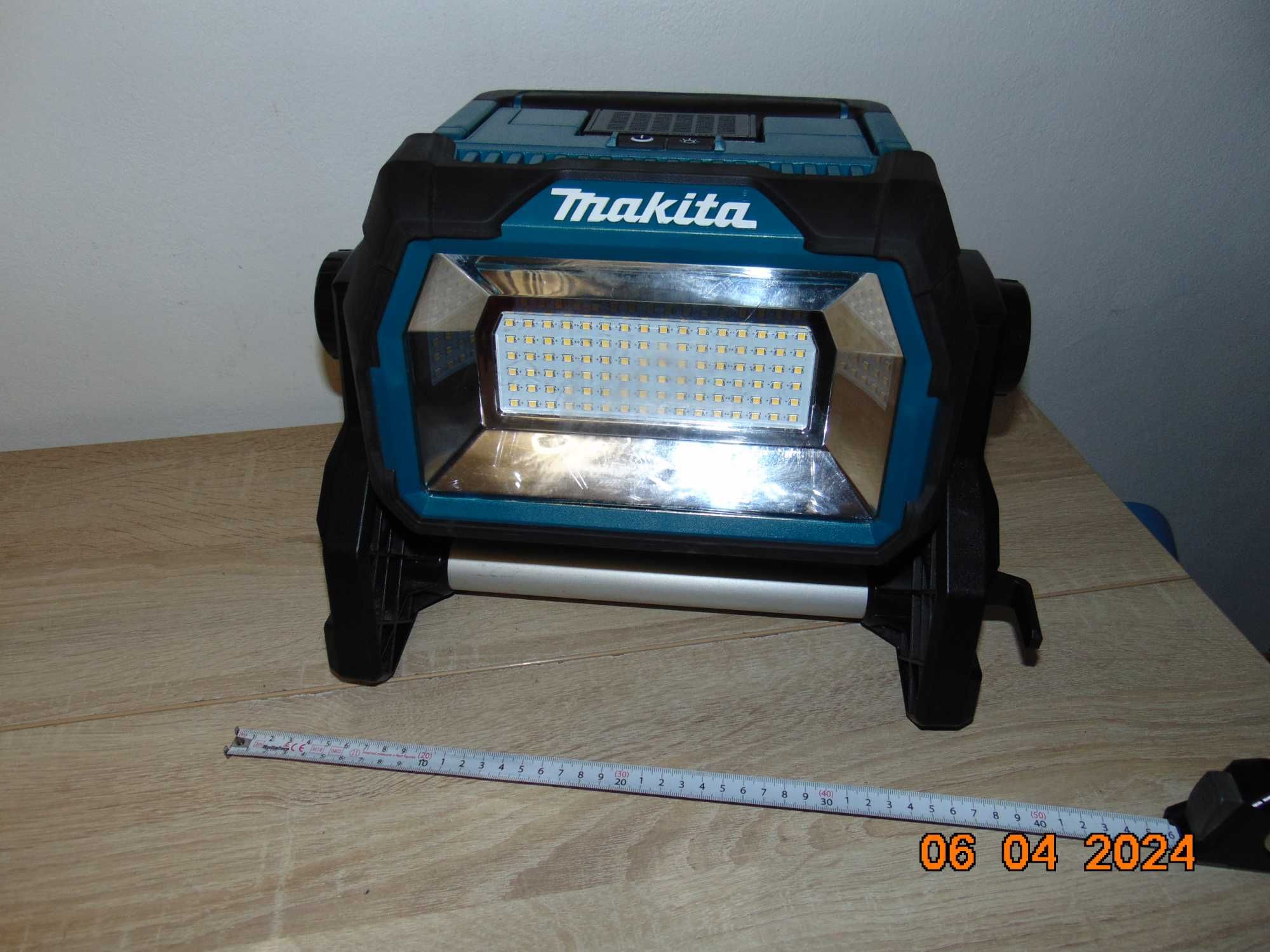 Makita DML809 lampa profesionala 2021