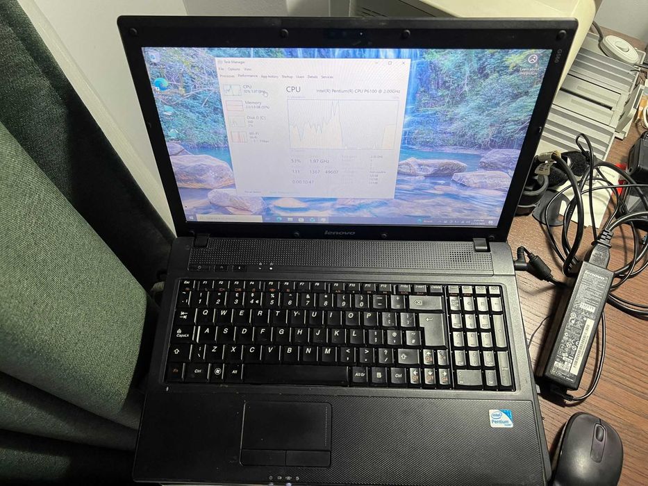 laptop lenovo G560, intel P6100, ssd 256 gb, 4 gb ram ddr3