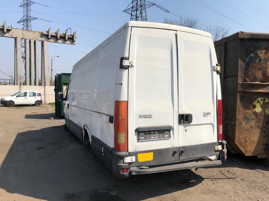 Iveco Daily 2300 cmc 2006 Dezmembrez/Dezmembram