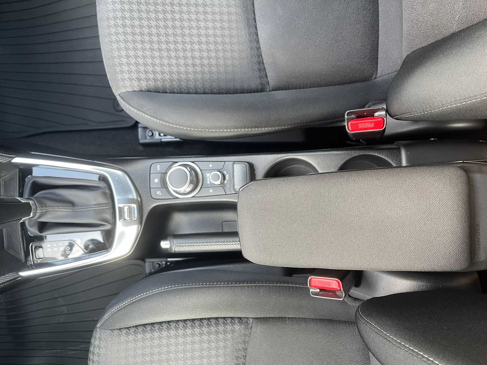 Mazda 2 G90 Attraction AT6 Automata
